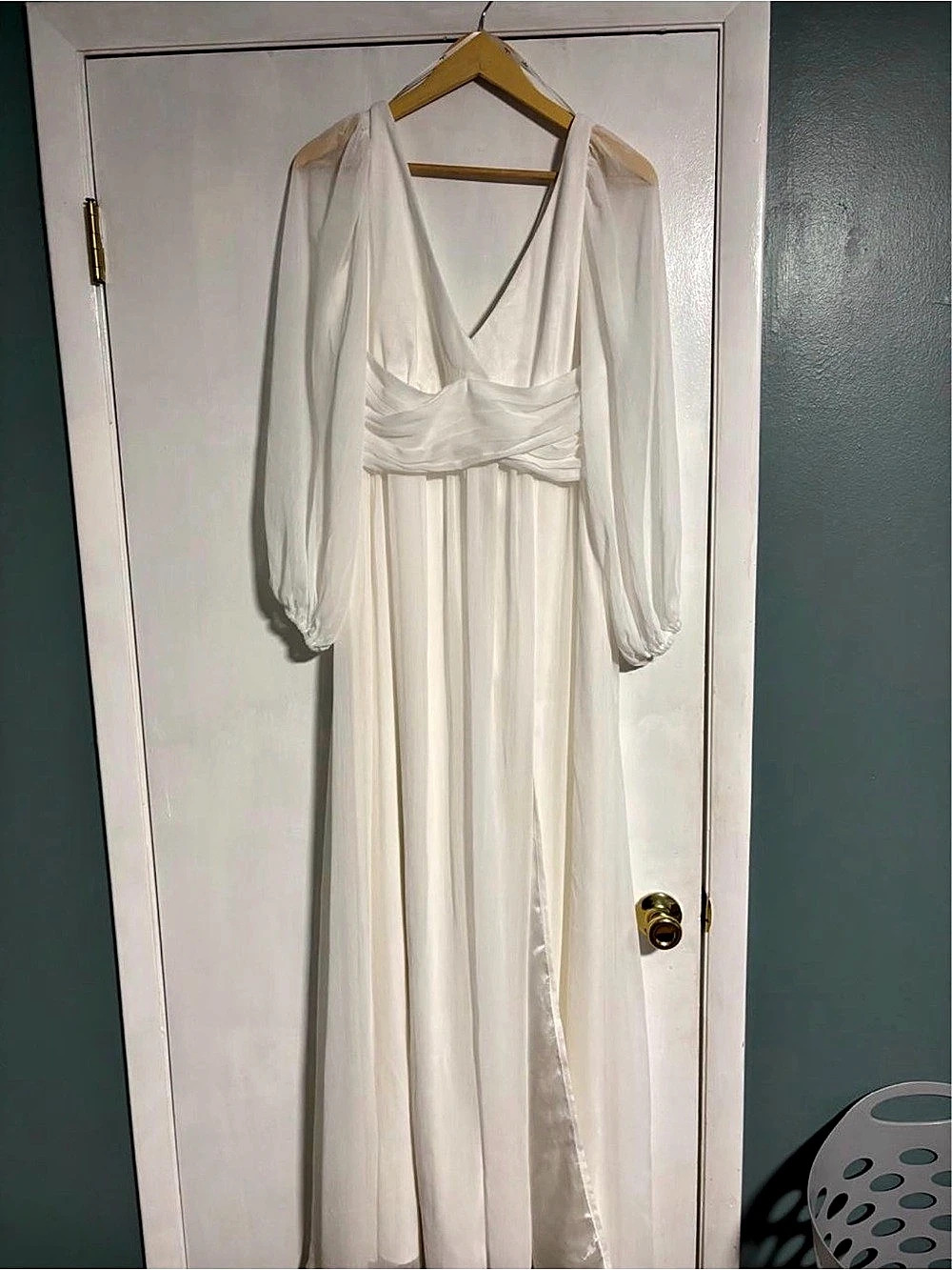 Women's White Maxi Dress Like New